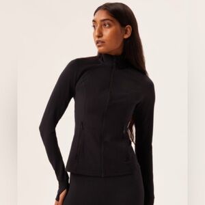 Girlfriend Collective Black Fitted Jacket